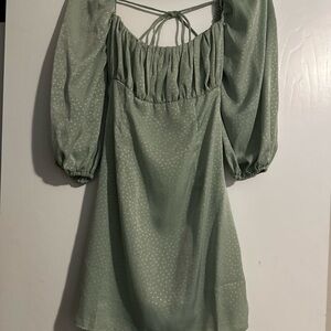 Chic green dress